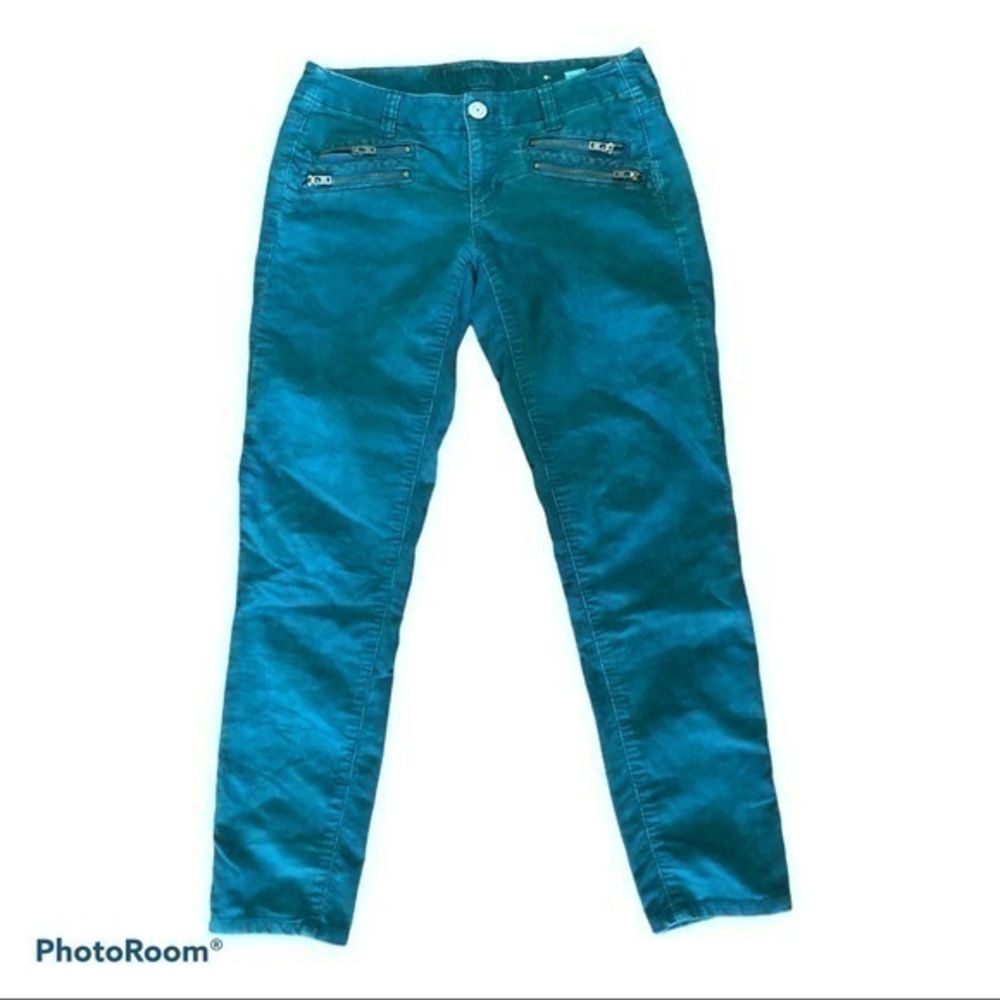 American Eagle emerald green zipper front cords
